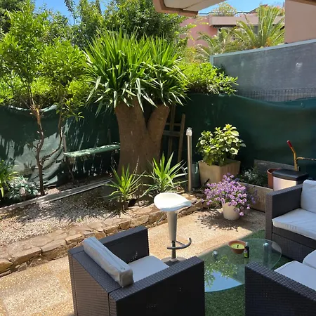 Charming Lovely Place Saint-Tropez